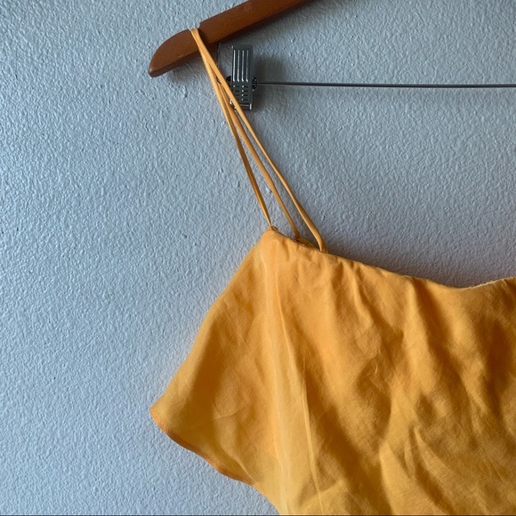 ❌SOLD❌Zara Orange Handkerchief Top Size Small - Picture 9 of 16